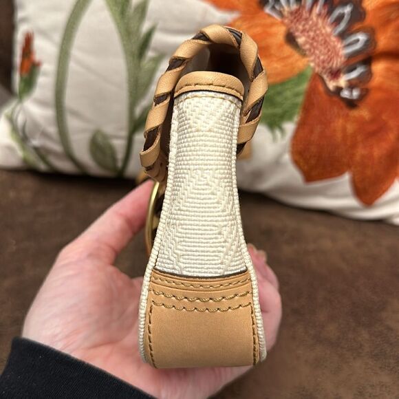 COACH BLEEKER VACHETTA LEATHER FLORAL APPLIQUÉ & FABRIC WRISTLET LTD ED 2007 EUC - Picture 7 of 14